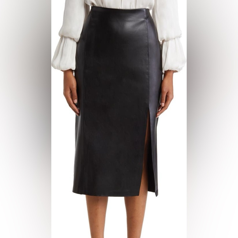 T Tahari black faux leather skirt 18W NWT